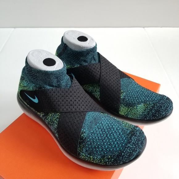 New NIKE Free RN Motion FK 2017 Sneakers - Picture 3 of 5